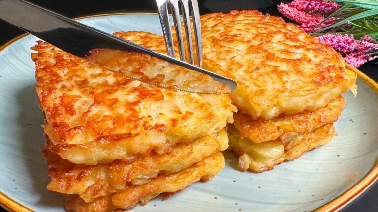 7 Easy Steps to Make the Best Zucchini Dish with Just Eggs!
