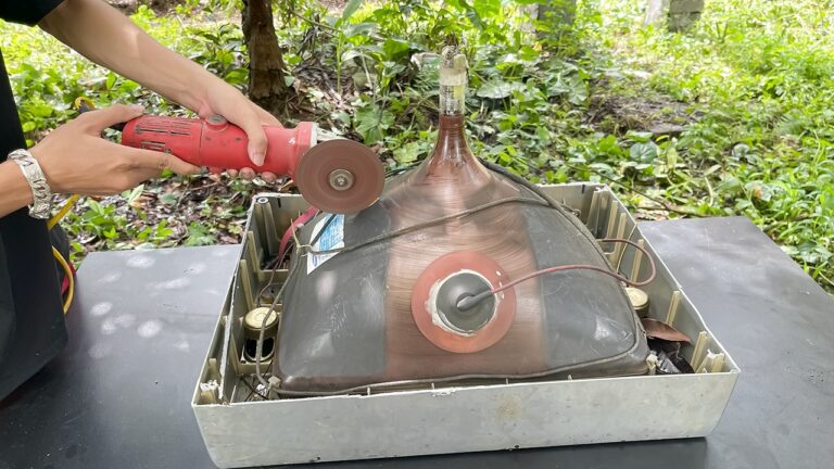 Transform Old TV Screens: 7 Surprising Ways to Earn Cash Today!