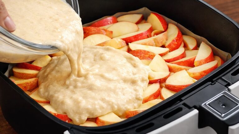 5-Minute Airfryer Apple Cake Recipe You’ll Love!